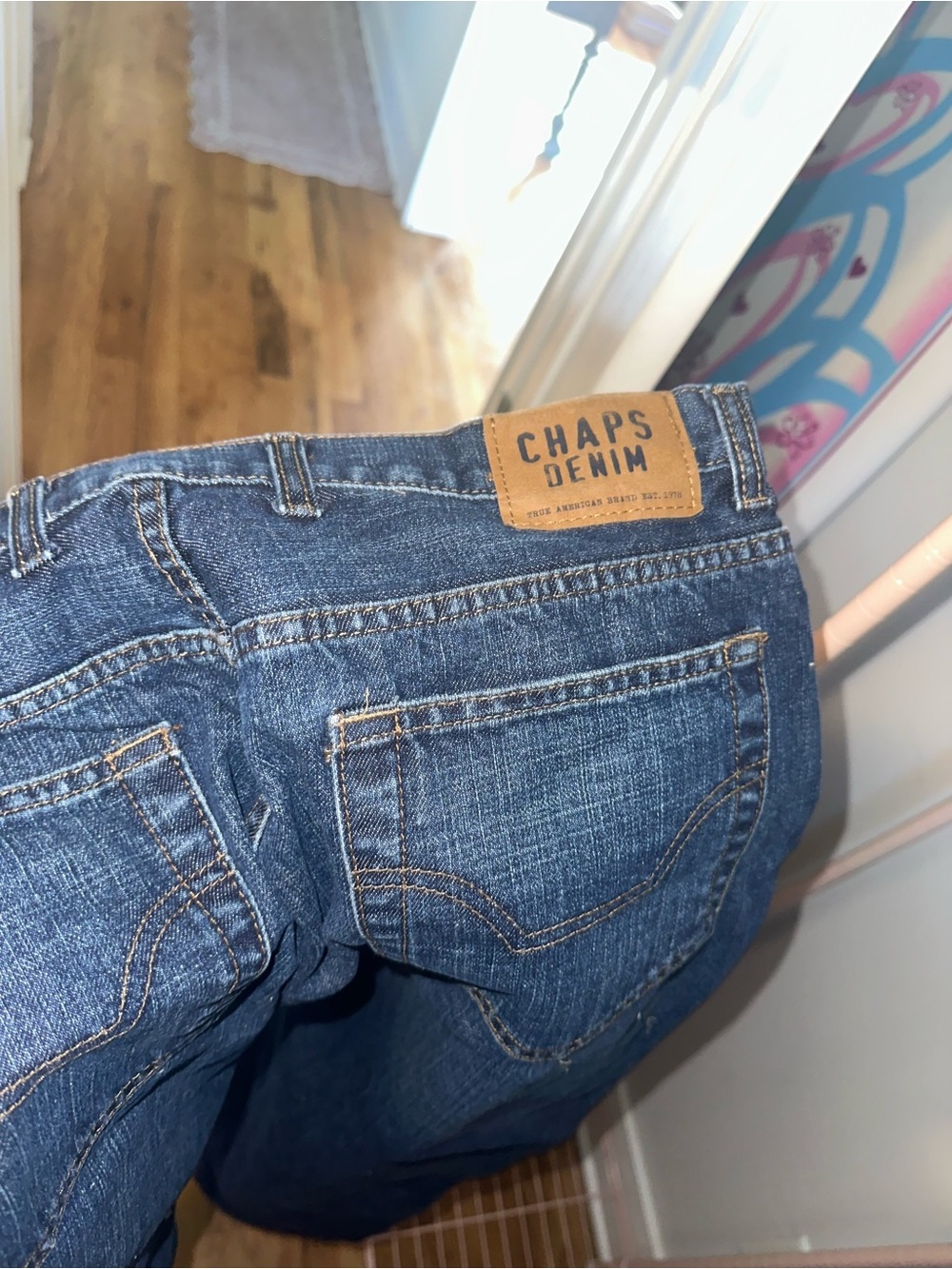 Chaps Relaxed Fit Dark Blue Men's Jeans - Picture 3 of 3